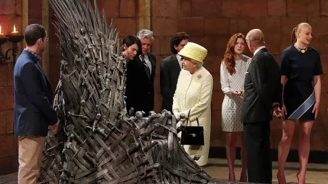 Ezért utasította vissza II. Erzsébet királynő, hogy ráüljön a Vastrónra