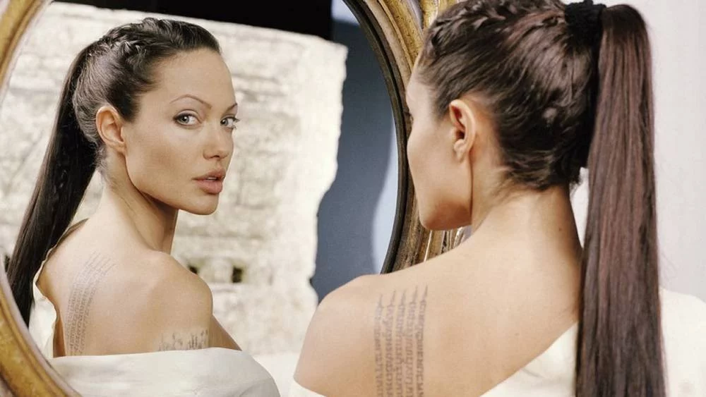 Lara Croft: Tomb Raider 2 - Az élet bölcsője