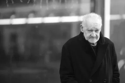 Február 6-án búcsúztatják Tarr Bélát a Fiumei úti sírkertben