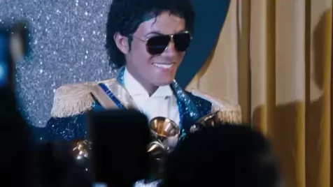 Itt a Michael Jackson-film várva várt hosszú előzetese