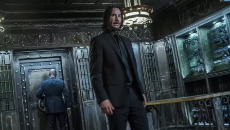 Az AppleTV+-on debütál Keanu Reeves új filmje, itt vannak az első képek 