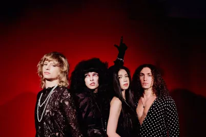 Glam rock bestiák a Dürerben!
