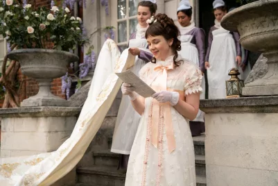 3 film, amit szeretni fogsz, ha a Bridgerton a kedvenc sorozatod