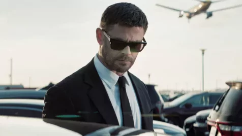 Már streamelhető Chris Hemsworth alulértékelt akciófilmje