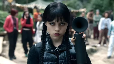 Ez nagyon izgalmas lesz – A Stranger Things sztárjával erősít a Wednesday 3. évada