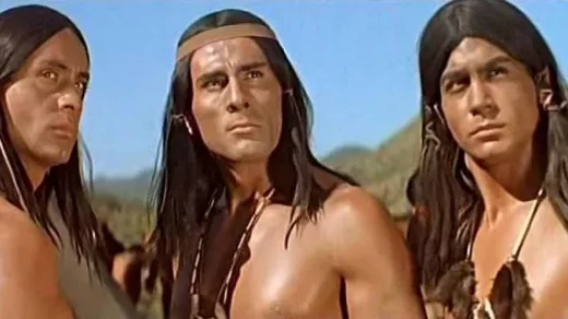 Gojko Mitić főszereplésével klasszikus indiánfilmeket tűz műsorra hétvégenként a Duna