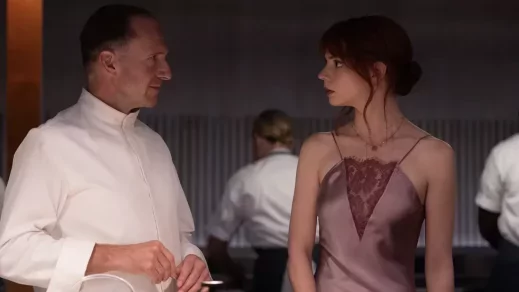 Amikor egy burger is kész horror: 8 érdekesség, amit te sem tudtál A menü című filmről 