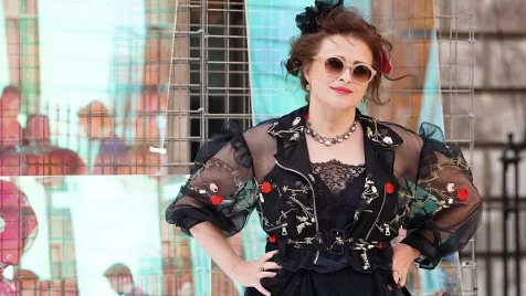 Kiderült, miért rúgták ki Helena Bonham Cartert A Fehér Lótuszból