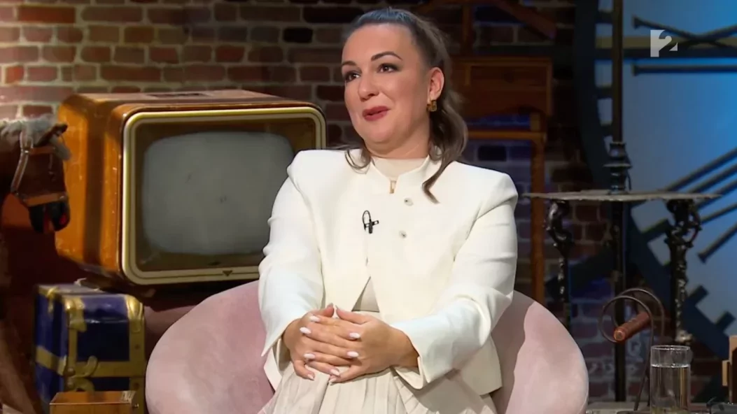 Ritkán látunk ilyet: értékes ékszer okozott hatalmas licitháborút a Kincsvadászokban