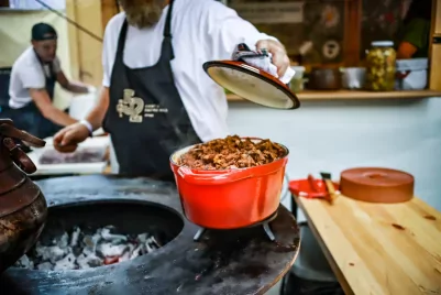Gourmet Fesztivál: óriási sétáló-kóstolás és bográcsolás 4 napon át