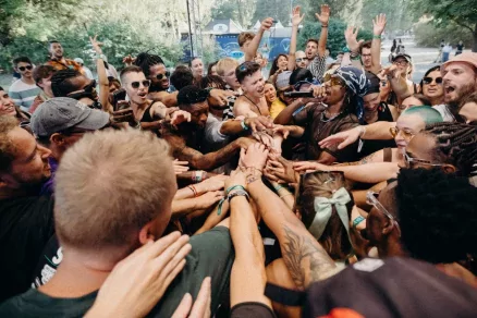 Hozd el a gyereket! – A Nulladik Napon együtt bulizhatnak a régi és az új Sziget-generációk