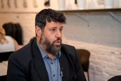 „Filmkritikusnak adtam ki magam” - interjú Puzsér Róberttel