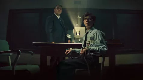 A Netflix új thrillerében Russell Crowe egy sorozatgyilkost képez ki