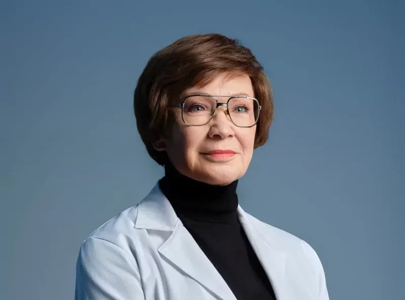 Udvaros Dorottya Karikó Katalin szerepét ölti magára